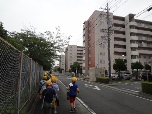 6 22 校区探検 東山小学校